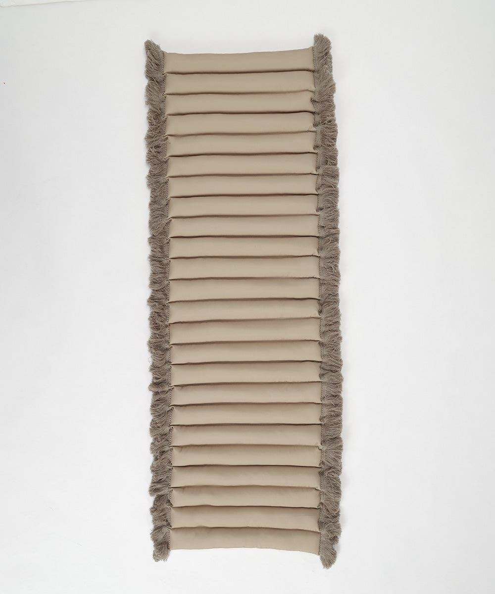 Benkpute beige – beige frynser