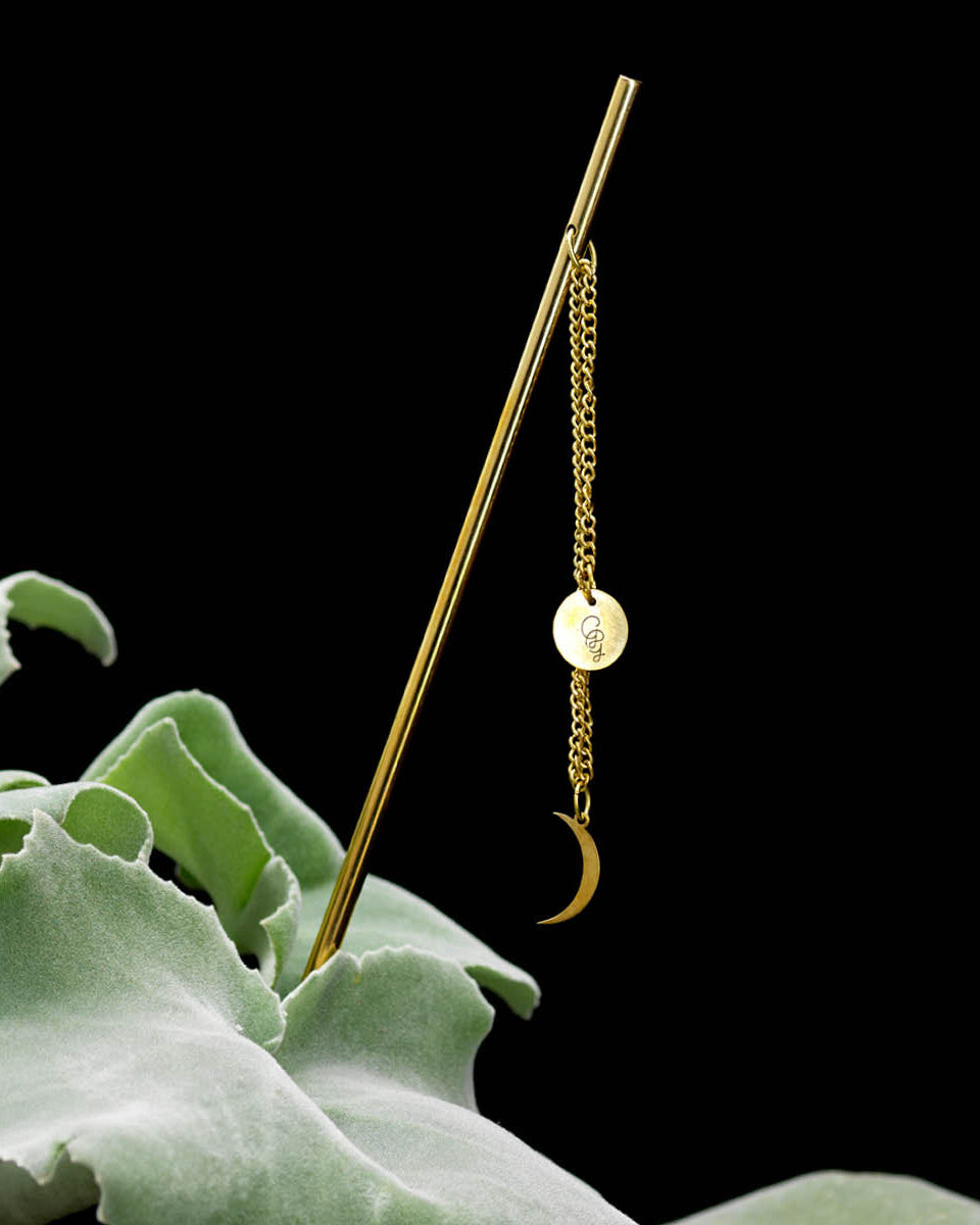 The Moon Flower Stick