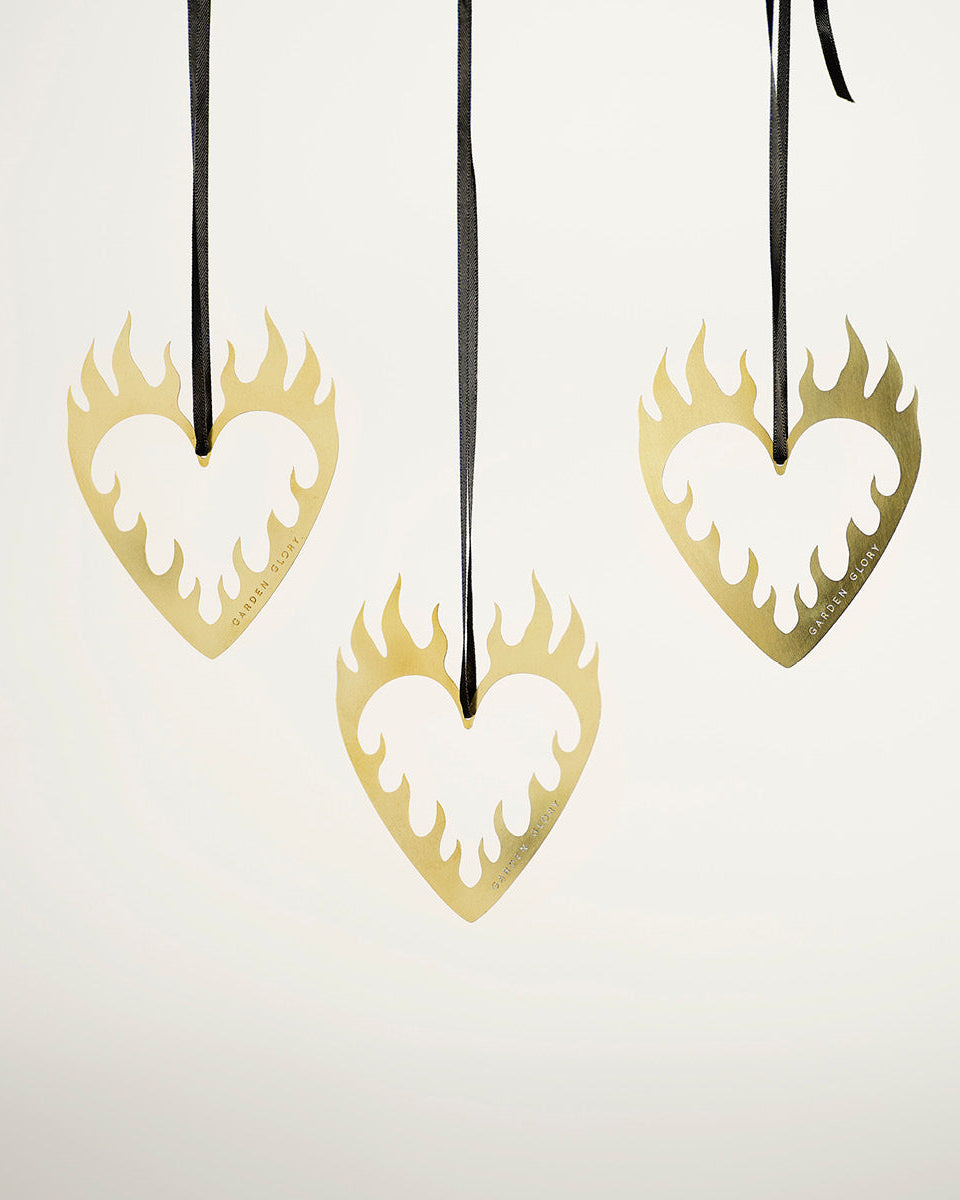 Flaming Heart Ornament Gold 3-p-1