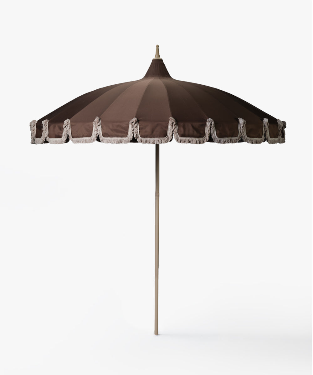 Garden Umbrella brown – with beige fringe Garden Umbrella brown – with beige fringe