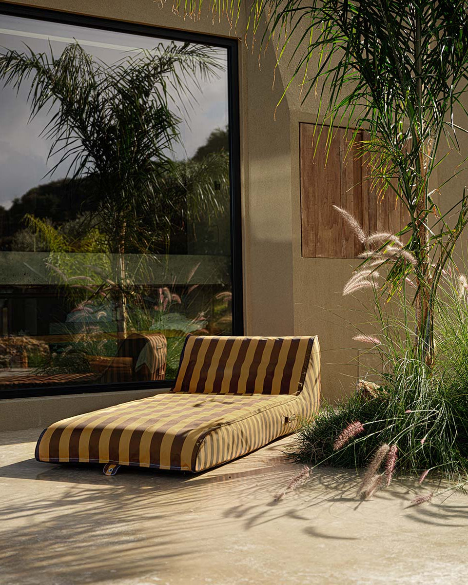 Bain de soleil flottant Safran/Marron