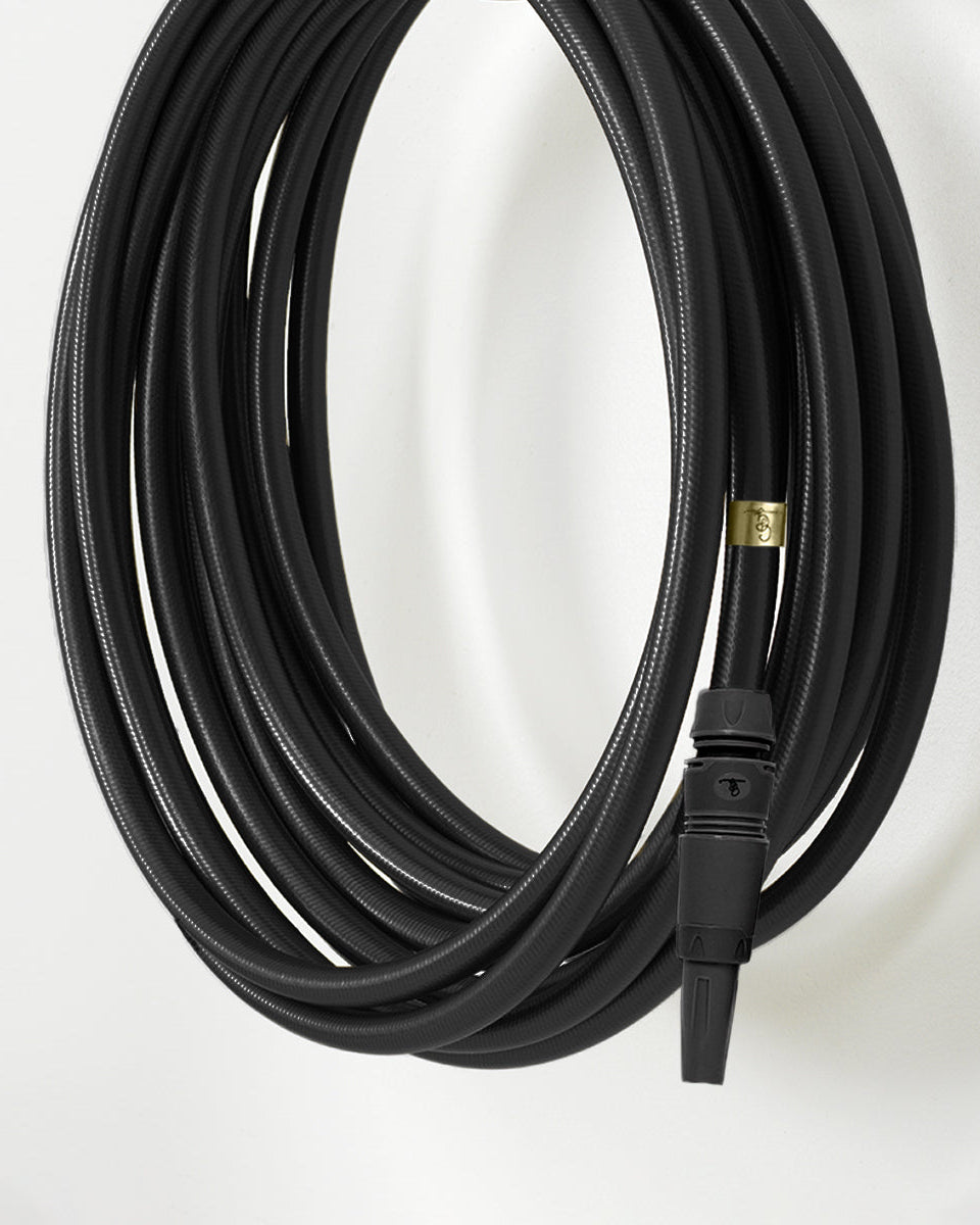 Black Swan Hose + Nozzle
