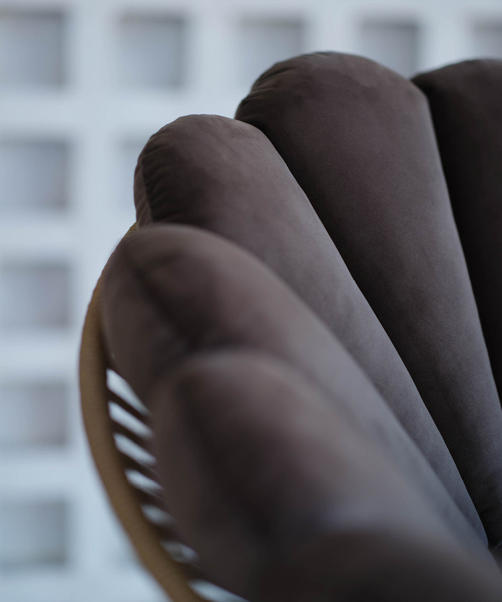 Shell Cushion Brown-3