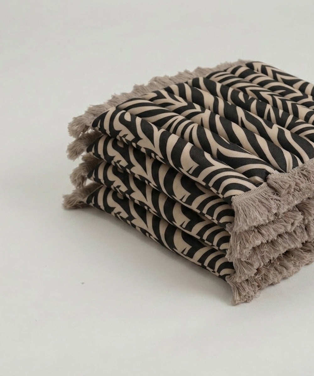 4-pack Seat Cushion Zebra – Fringe Beige